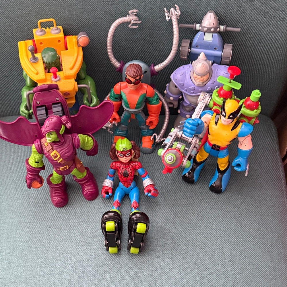 Playskook Spider-Man & Friends Action Heroes Set